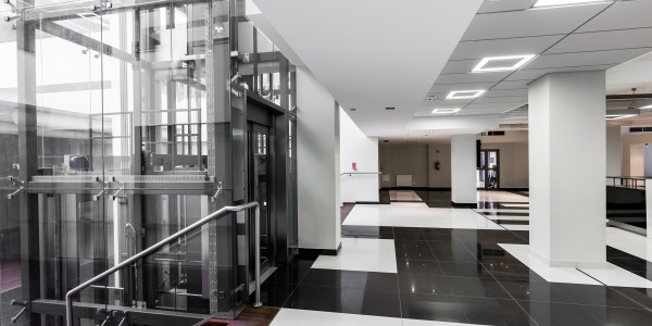 Proyectos de Rehabilitaciones Montmajor · Instalación de Ascensores