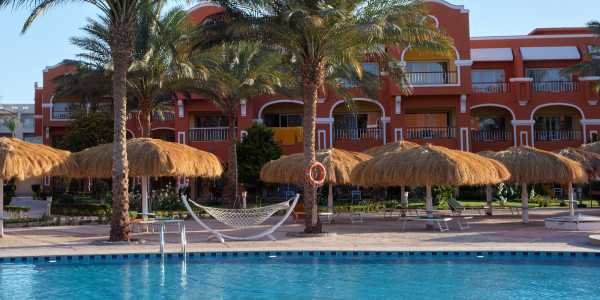 Proyectos Construcción de Piscinas Collsuspina · Piscinas para Comunidades Vecinos / Propietarios